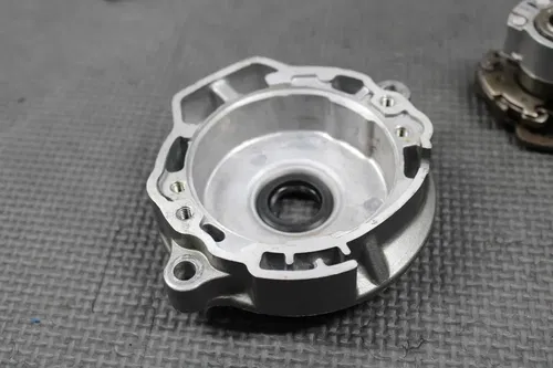 2002 HONDA XR200R 86-02 OEM SPARK ADVANCE TIMING PULSE GENERATOR BASE COVER
