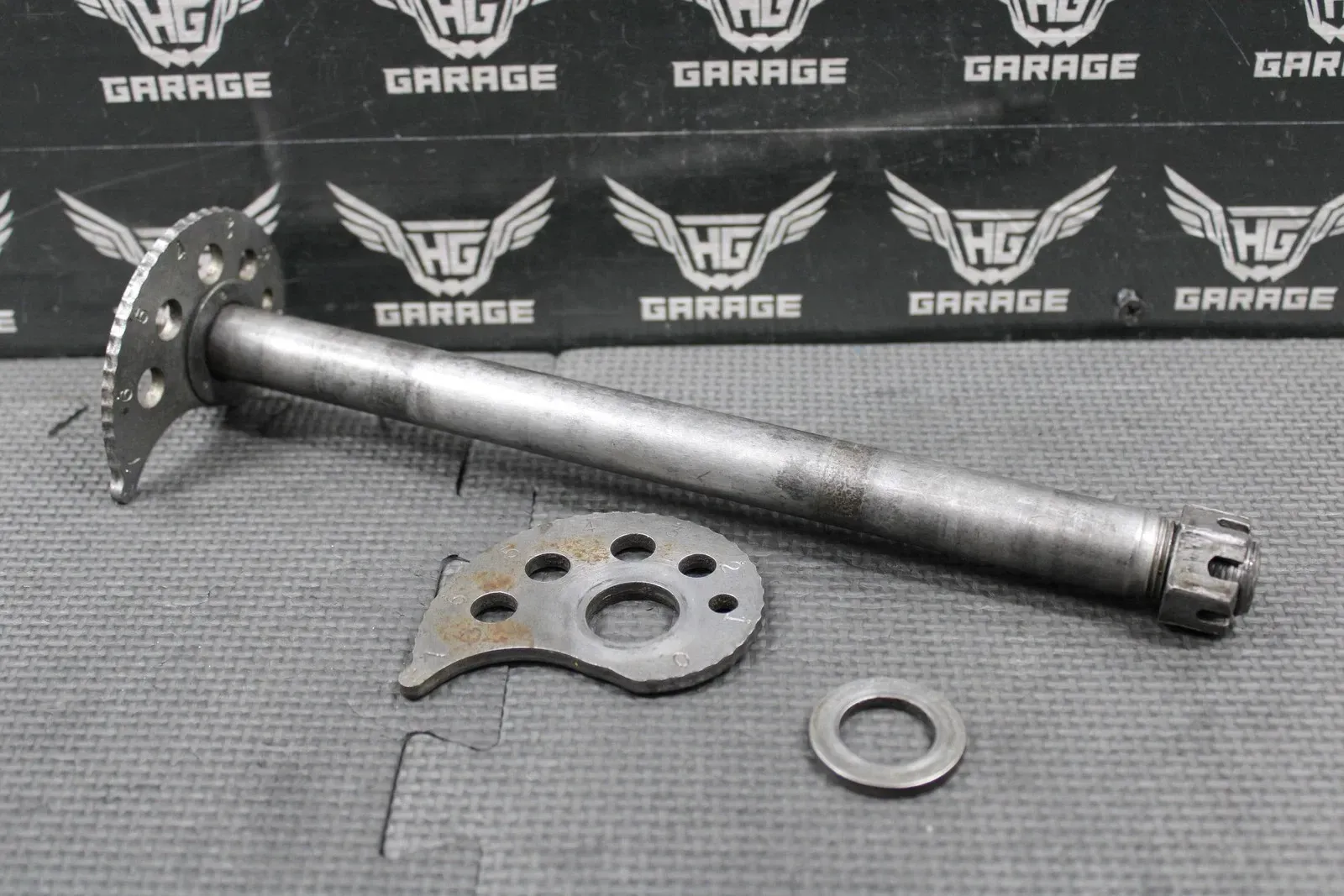 2003 KAWASAKI KLX400R KLX400SR OEM REAR AXLE BACK WHEEL PIVOT BOLT 41068-S013