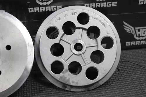2001 SUZUKI 89-01 RM80 OEM CLUTCH BASKET PRESSURE PLATE CENTER HUB 21200-02B41