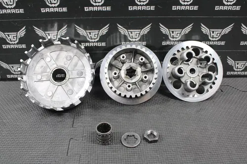 2001 SUZUKI 89-01 RM80 OEM CLUTCH BASKET PRESSURE PLATE CENTER HUB 21200-02B41