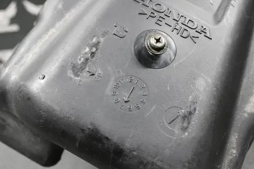 2002 HONDA 02-07 CR125R CR250R OEM GAS FUEL TANK CELL PETROL RESERVOIR GOOD!