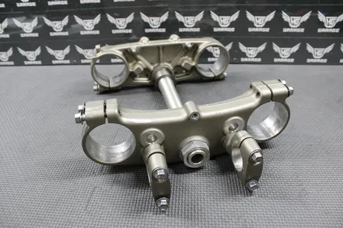 2009 YAMAHA YZ450F OEM FRONT FORKS LOWER UPPER TRIPLE TREE STEM BAR CLAMP STEM