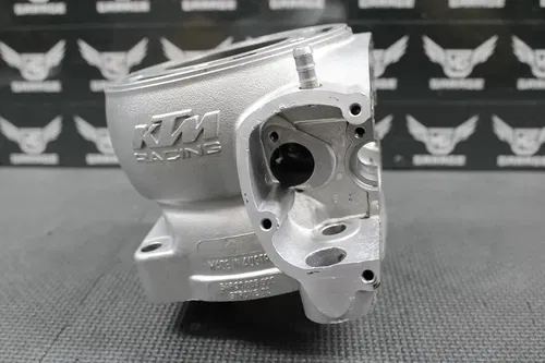 2003 2004 KTM 250 SX OEM CYLINDER BORE JUG TOP END 66.40MM 54830005000 CORE!