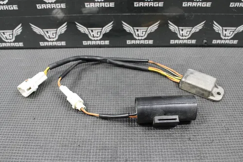 1999 SUZUKI RM250 MODEL-X OEM VOLTAGE REGULATOR CDI CONDENSER 32800-37E20
