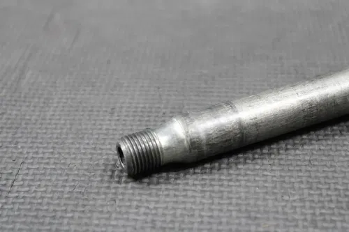 2005 HONDA CRF450R OEM FRONT WHEEL RIM AXLE PIVOT BOLT SHAFT 44301-MEN-000