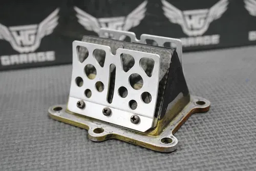 1995 1996 HONDA CR250R OEM INTAKE JOINT CARB BOOT REED BLOCK VALVE 16221-KZ3-B10