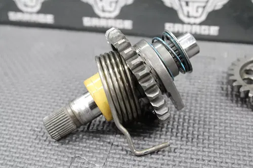 2007 YAMAHA 07-11 YZ250F WR250F OEM KICKSTART KICK START SHAFT W IDLER GEAR