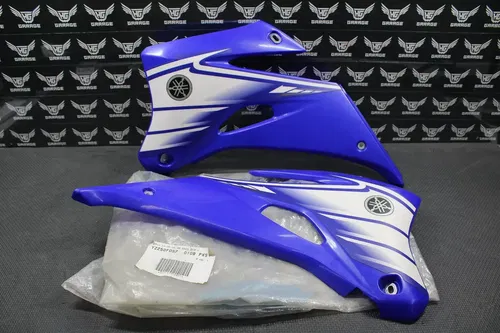 NOS GENUINE 2007 YAMAHA YZ250F OEM TANK SHROUDS PLASTICS GRAPHICS BLUE - MINT!
