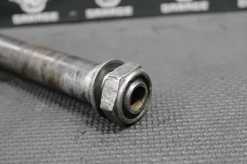 2001 HONDA CR250R OEM REAR AXLE BACK WHEEL RIM PIVOT BOLT AXEL 42301-KZ4-J40