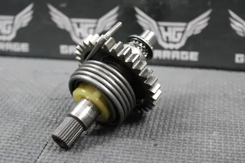 1992 88-98 KAWASAKI KX125 OEM KICKSTART KICK START SHAFT SPUR GEAR 13066-1101