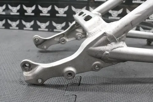 2006 06-09 HONDA CRF250R OEM REAR BACK SUB FRAME SUBFRAME 50200-KRN-850 GOOD!