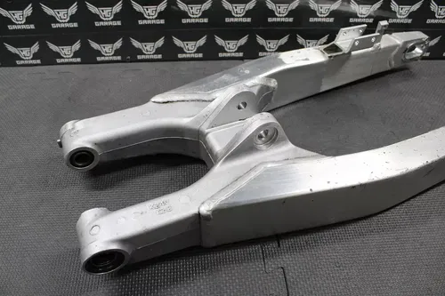 2002 2003 HONDA CR125R OEM SWINGARM SWING ARM REAR SUSPENSION 52200-KZ4-J40