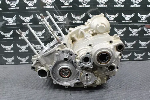 2011 2012 KTM 350 OEM LEFT RIGHT ENGINE MOTOR CRANKCASE CRANK CASES BLOCK GOOD