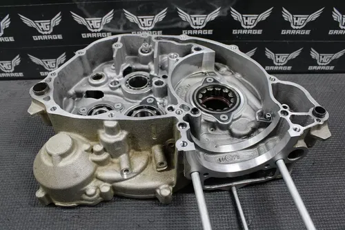2011 2012 KTM 350 OEM LEFT RIGHT ENGINE MOTOR CRANKCASE CRANK CASES BLOCK GOOD