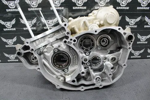 2011 2012 KTM 350 OEM LEFT RIGHT ENGINE MOTOR CRANKCASE CRANK CASES BLOCK GOOD