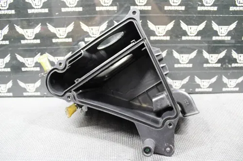 2005 YAMAHA TTR230 05-22 OEM AIRBOX AIR CLEANER FILTER BOX INTAKE BOOT