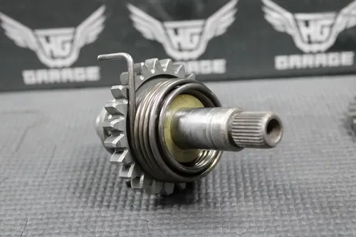 1999 YAMAHA YZ125 OEM KICKSTART KICK START SHAFT W IDLER GEAR 1LX-15641-00-00