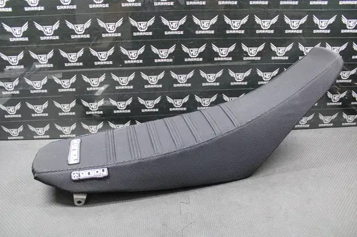 2002 2003 HONDA CR125R CR250R OEM SEAT SADDLE FOAM PAN ENJOY BLACK GRIPPER COVER