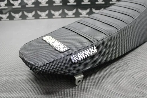 2002 2003 HONDA CR125R CR250R OEM SEAT SADDLE FOAM PAN ENJOY BLACK GRIPPER COVER