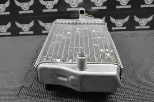 2002 2003 HONDA CRF450R OEM RIGHT FILL SIDE ENGINE COOLER RADIATOR 19010-MEB-631