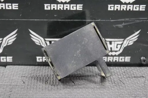 2003 HONDA 96-04 XR400R OEM ECU CDI RUBBER BOOT FRAME HOLDER MOUNT 30401-KCY-670