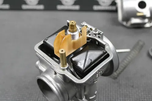 1995 YAMAHA YZ125 OEM MIKUNI TMX 36MM CARB CARBURETOR 4PE-14101-01-00