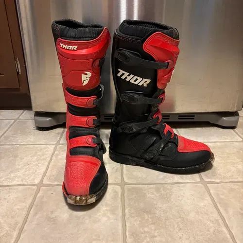 Thor Blitz Boots