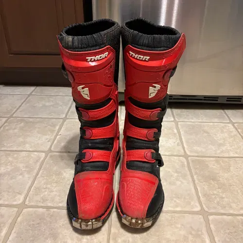 Thor Blitz Boots