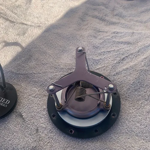 IMS Dry Break Receiver 