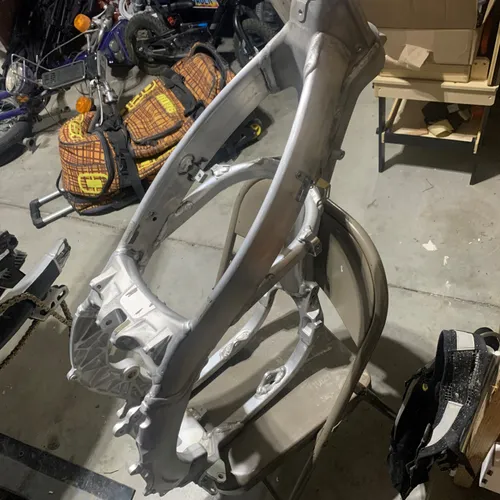 Frame/Chassis Yamaha YZ450F