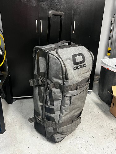 Ogio Trucker Gear Bag (like New) 