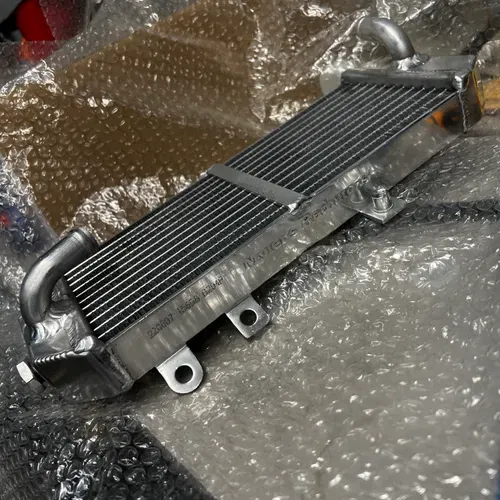Mylers Supercool Radiator (left) 