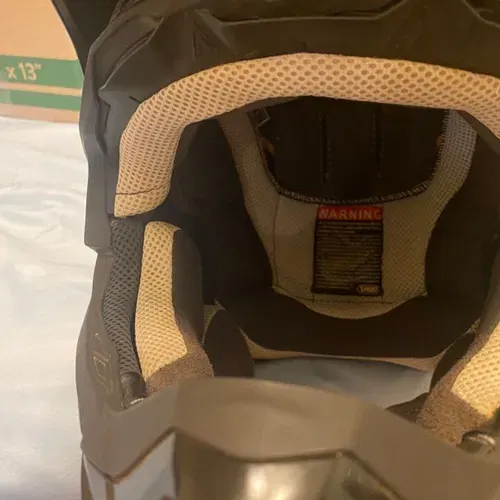 Shoei VFX-EVO Motocross Helmet - Size L - Black - Pre-owned, light use