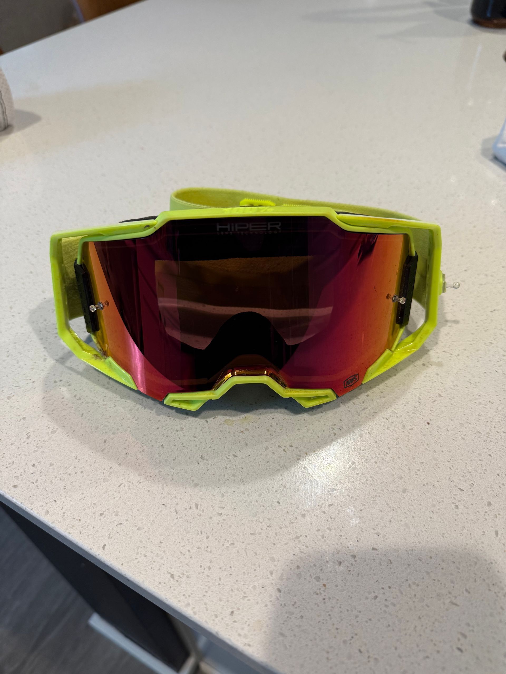 Armega Goggles