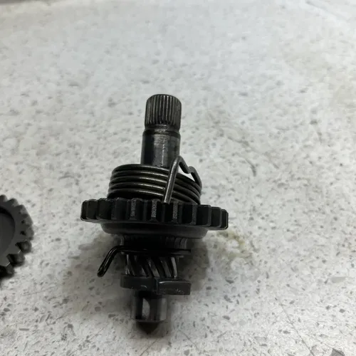1996 88-98 YZ250 YZ 250 OEM Kick Start Starter Mechanism Axle Spindle Shaft R20