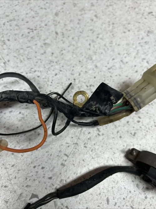 1996-98 Yamaha YZ250 Stator Magneto Flywheel Ignition Coil CDI ECM Wire Harness