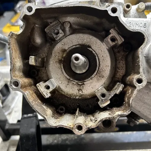 Yamaha YZ250 1996 Crankcase Engine Bottom End Motor Crankshaft Transmission