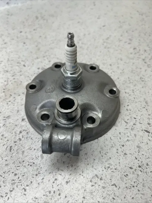 ✅1996 YZ250 Cylinder Head Dome Cap Top End YAMAHA YZ 250 GENUIN OEM 1996-1998
