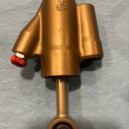 BRAND NEW Ride Engineering 24mm Showa Steering Damper Kit