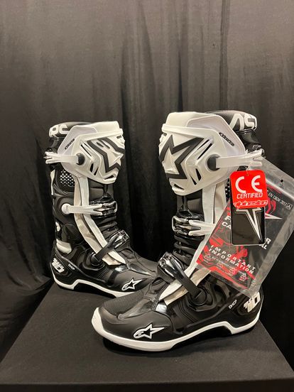 NEW Alpinestars Tech 10 Boots - Black/White