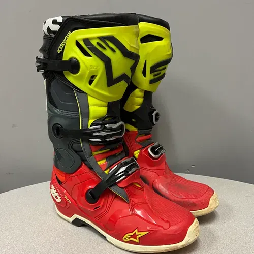 Used Alpinestars Tech 10 Boots - Size 10