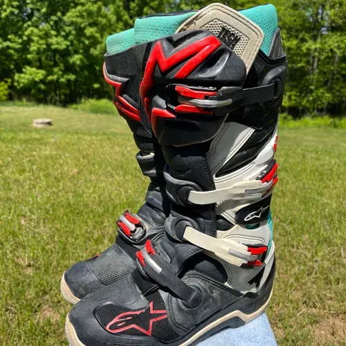 Used alpinestars tech 1 sale