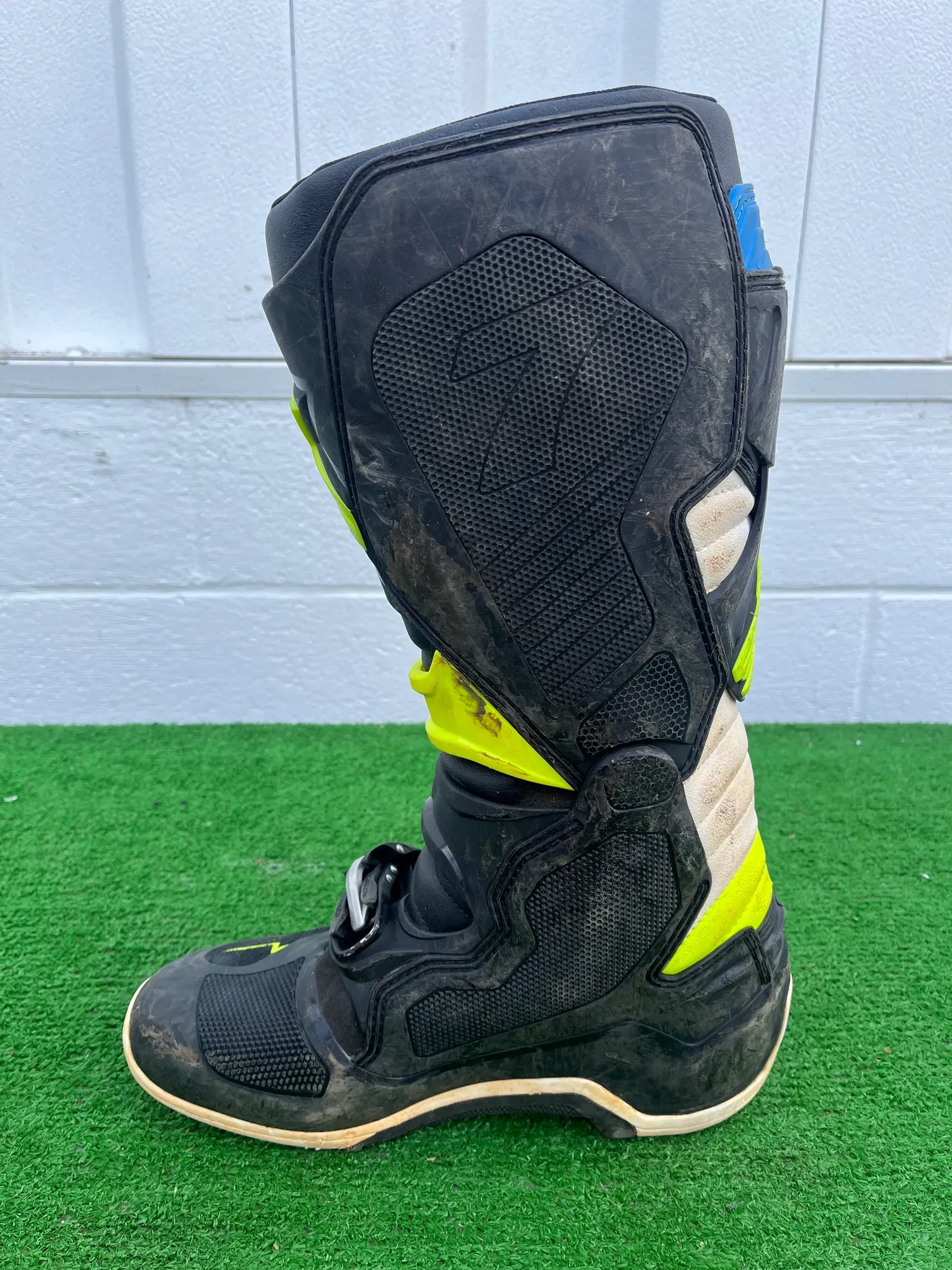 Used Alpinestars Tech 7 Boots // Size 8 | MX Locker