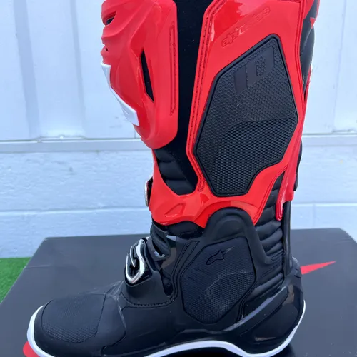 CLOSEOUT Alpinestars Tech 10 Boots - Size 8 - Red/Black