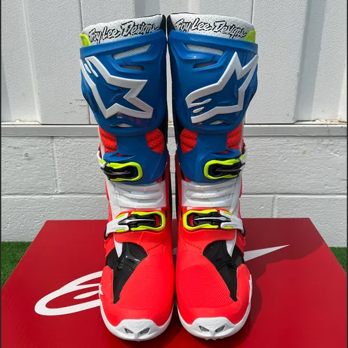 TLD x Alpinestars Tech 10 Supervented Boots