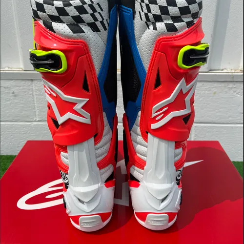 TLD x Alpinestars Tech 10 Supervented Boots