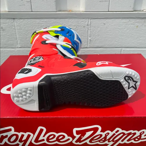 TLD x Alpinestars Tech 10 Supervented Boots