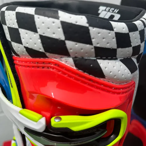TLD x Alpinestars Tech 10 Supervented Boots