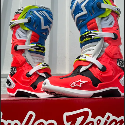 TLD x Alpinestars Tech 10 Supervented Boots