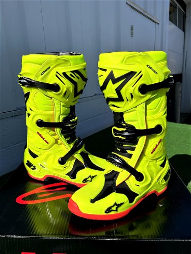 Alpinestars Tech 10 Boots Flo Yellow - Size 8